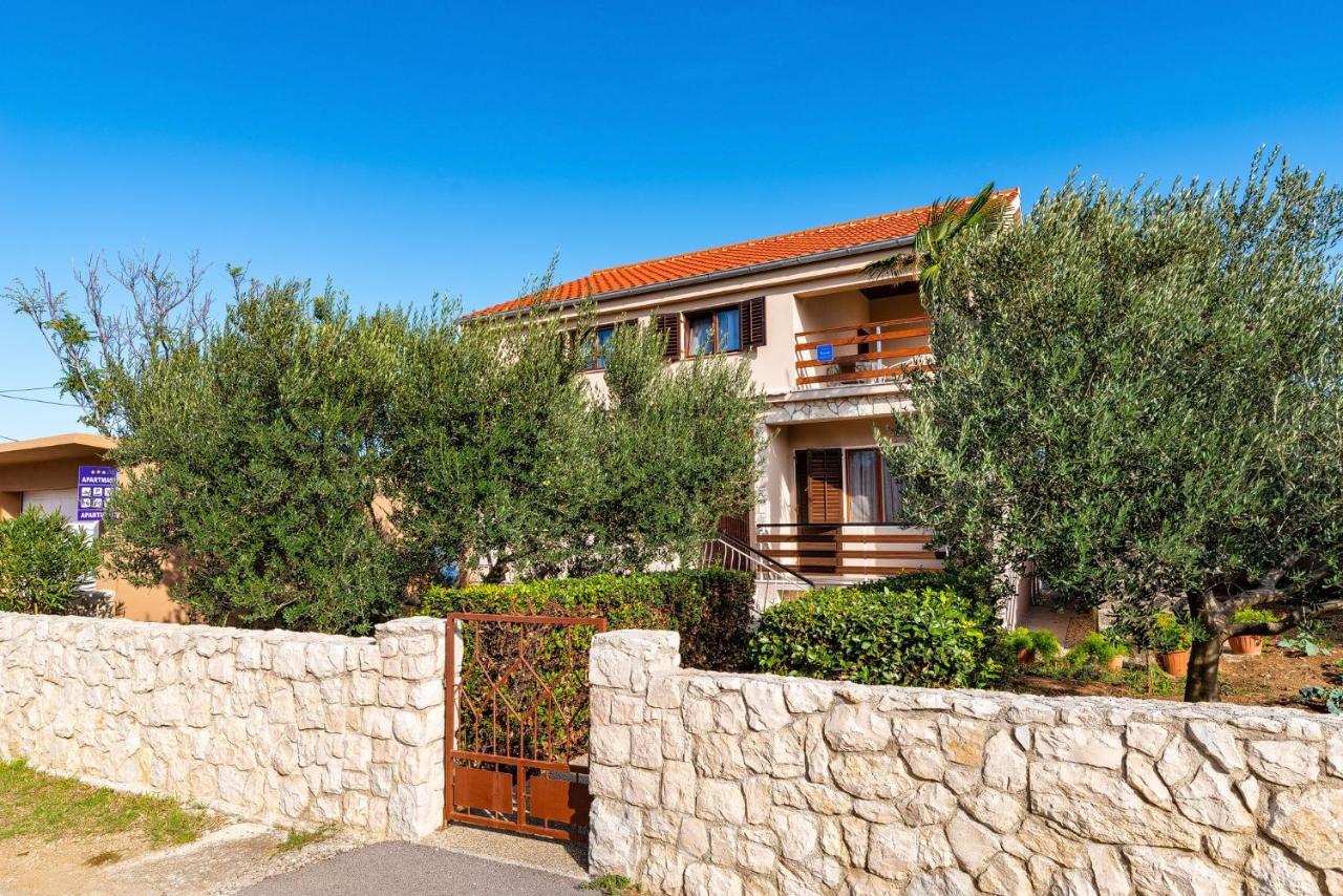 Apartment Sime Nin Exterior photo