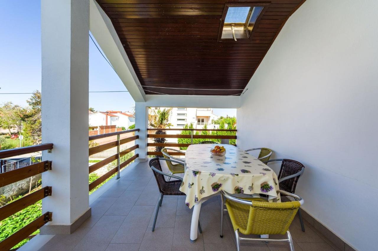 Apartment Sime Nin Exterior photo