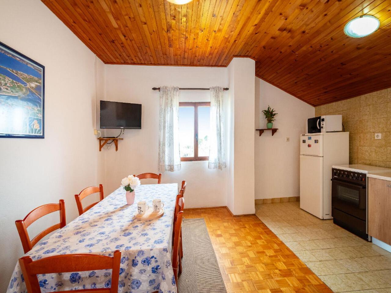 Apartment Sime Nin Exterior photo